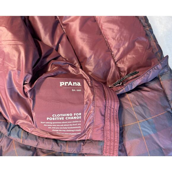 PrAna Women's Globe Thistle Down Puffer Long Shirt Jacket Red Plaid Tunic S - Picture 6 of 10